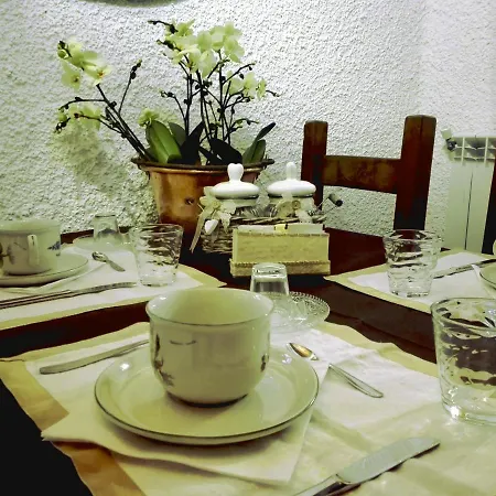 Dulcis In Borgo Couette-café 3*