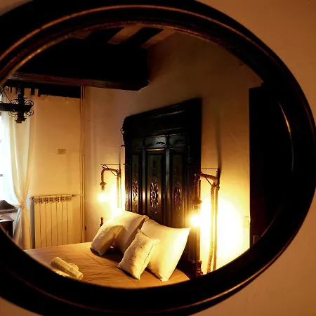 Couette-café Dulcis In Borgo