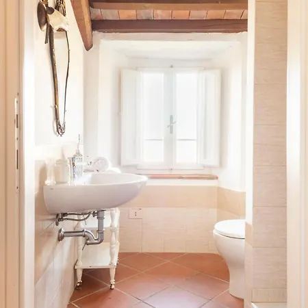 Dulcis In Borgo Bed and Breakfast