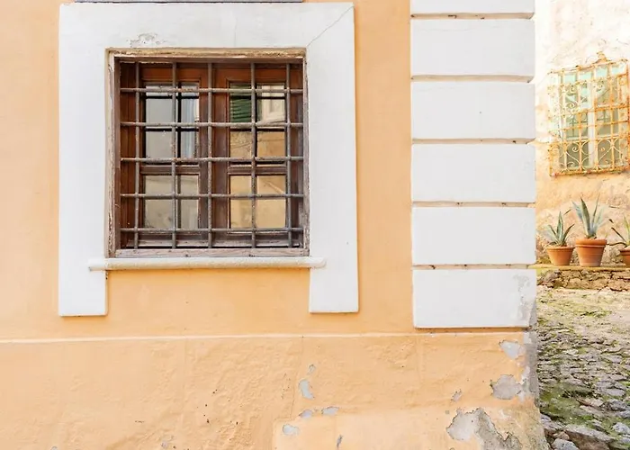 Dulcis In Borgo 3* Santa Lucia (Lucca)